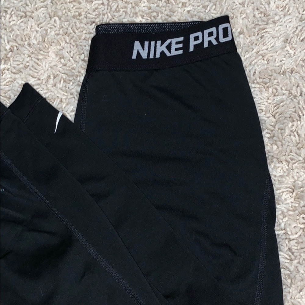 Black nike leggings